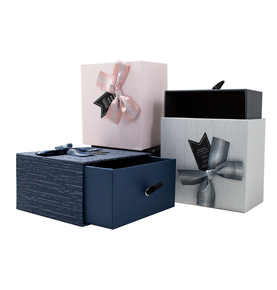 gift drawer box with ribbon